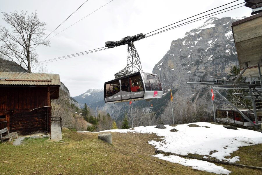 Lifts to mountains