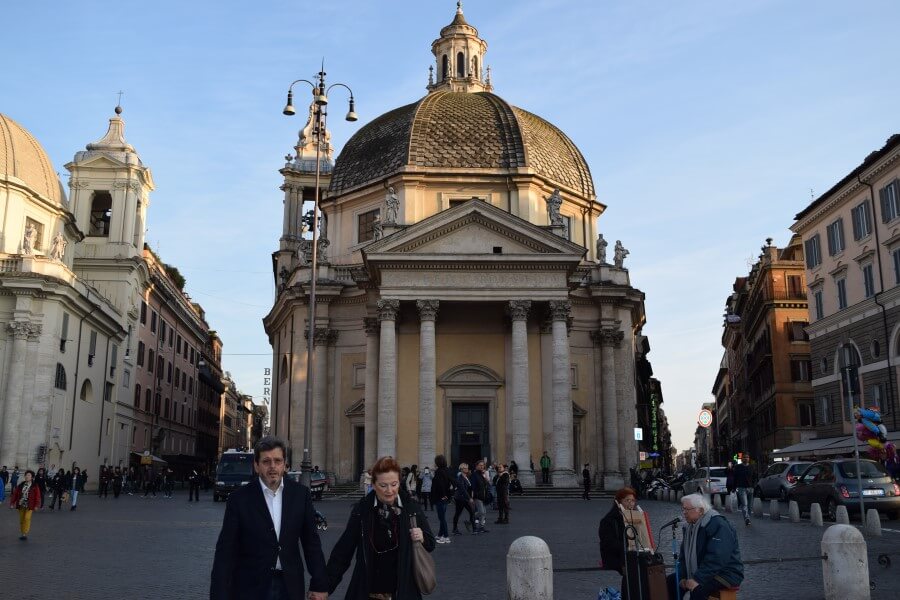 Piazza Del Popolo church