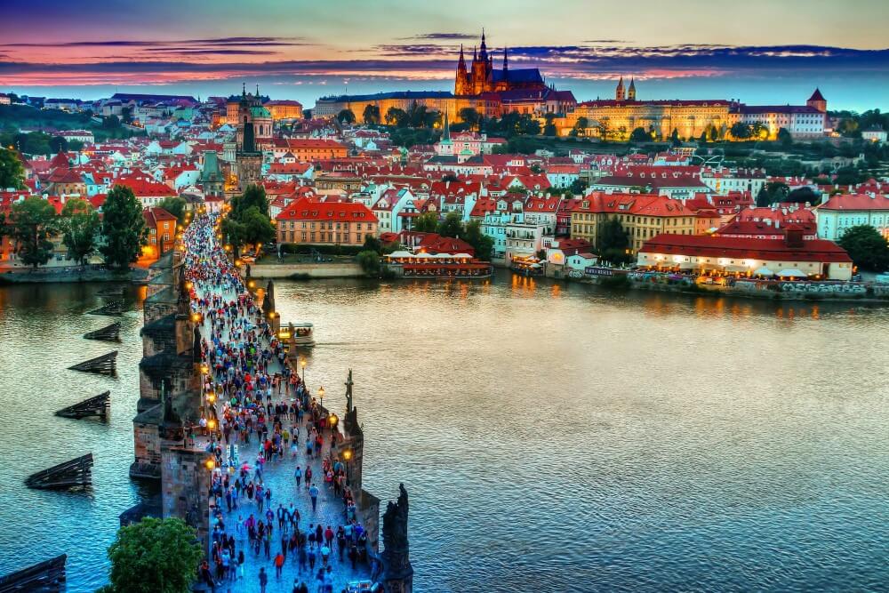 Prague Travel Guide travelpeppy