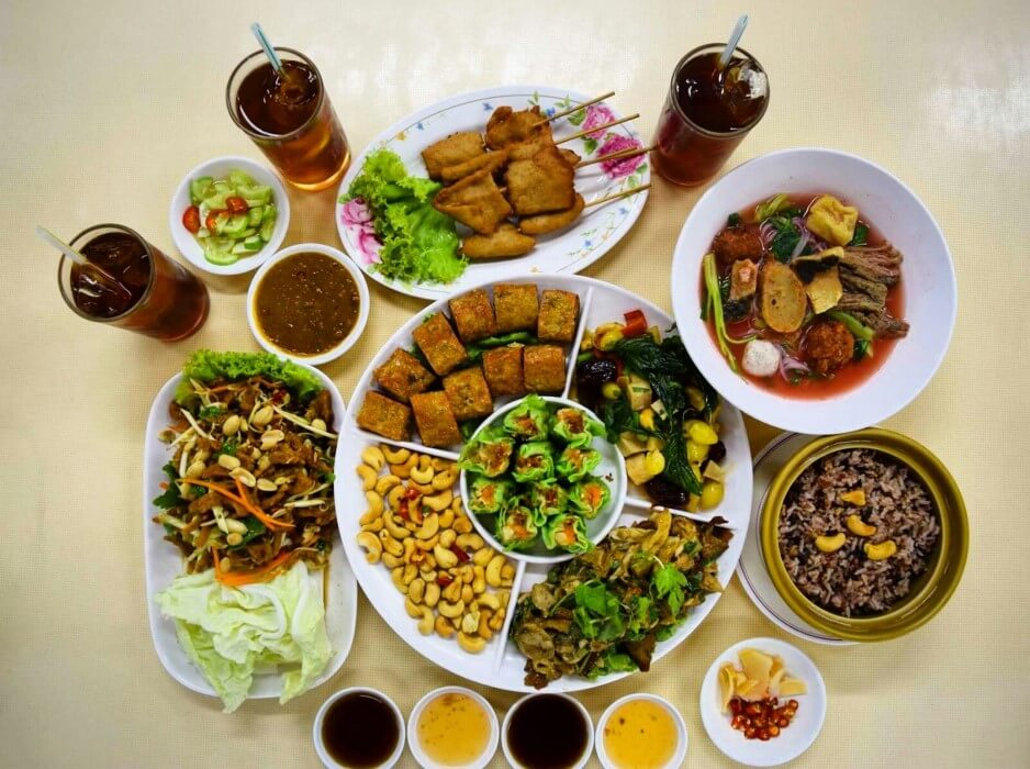Vegetarian Thai Food tour by Take me tour | Travelpeppy